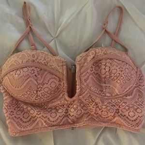 Small , Windsor brand  , color coral , with a zipper in n the back